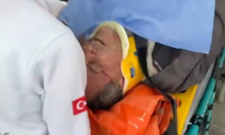 Traktör devrildi: 1 yaralı