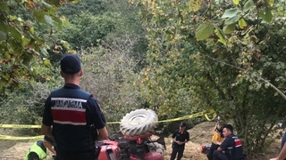 Traktörün altında can verdi