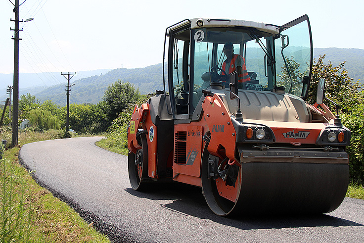 Tüm grup yolları asfaltlanacak