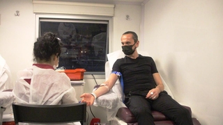 Tuncay Şanlı'dan kan bağışına destek