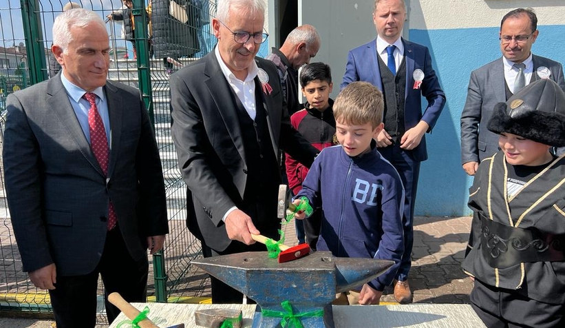 Türk Dünyası ve Toplulukları Haftası Serdivan'da kutlandı