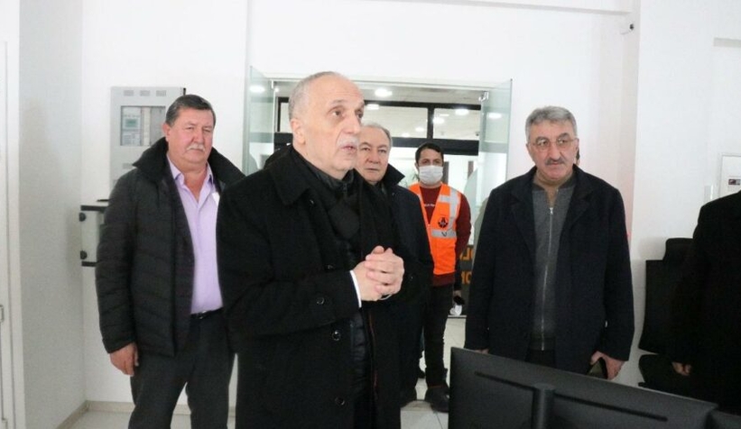 Türk-İş Genel Başkanı:Kamu işçilerine ek zam yapılacak