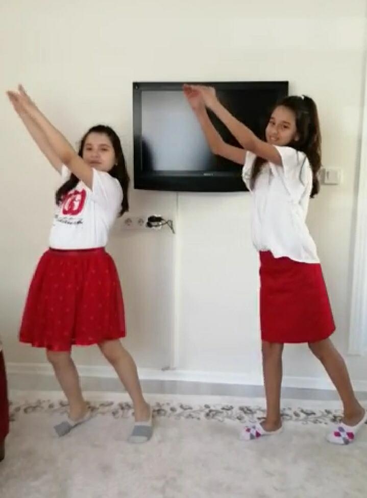 Türk İş İlkokulu öğrencilerinden anlamlı mesaj