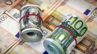 Türk lirası serbest düşüşte; Dolar-Euro çıldırdı