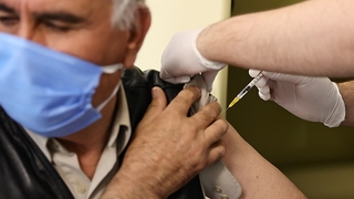 Türkiye'de BionTech aşılaması başladı