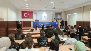 Türkiye ve İngiltere’de muhasebe sektörü ele alındı