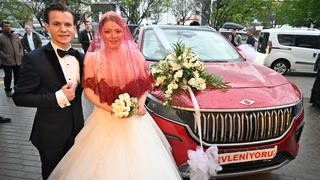 Türkiye’nin otomobili ilk kez gelin arabası oldu