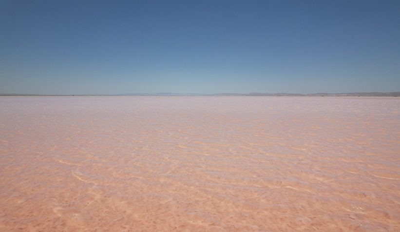 Tuz Gölü pembe renge büründü