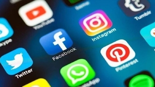 Twitter, Instagram, YouTube ve Facebook’a yavaşlatıldı