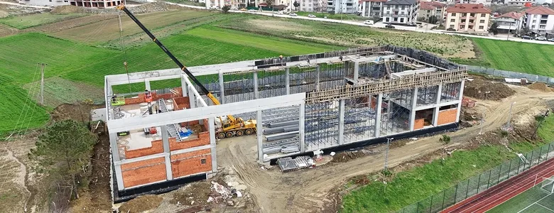 Üç ilçede kapalı spor salonları inşası yükseliyor