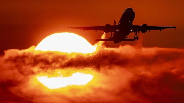 Uçak biletlerinde tavan fiyat yükseltildi