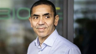  Uğur Şahin'den 'Omicron aşısı ertelendi' açıklaması