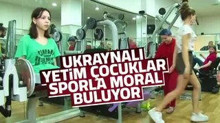 Ukraynalı yetimler Sakarya'da moral buluyor