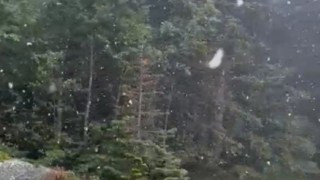 Uludağ’a mevsimin ilk karı yağdı