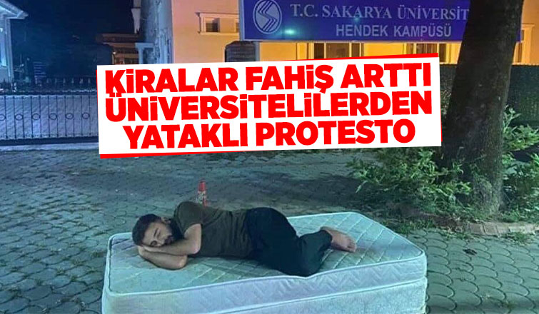 Üniversitelilerden yataklı protesto