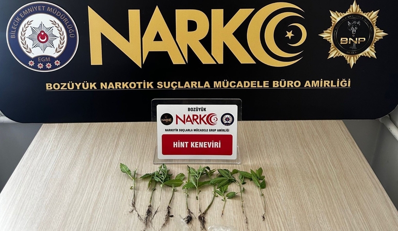 Uyuşturucu tacirini eşi ele verdi