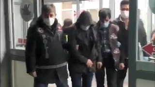 Uyuşturucuyu midelerinde saklamışlar