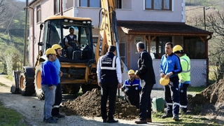 Uzunköy Mahallesi'nin içme suyu hattı yenileniyor