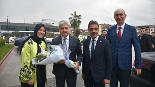 Vali Doğan'dan Başkan Dinç'e ziyaret