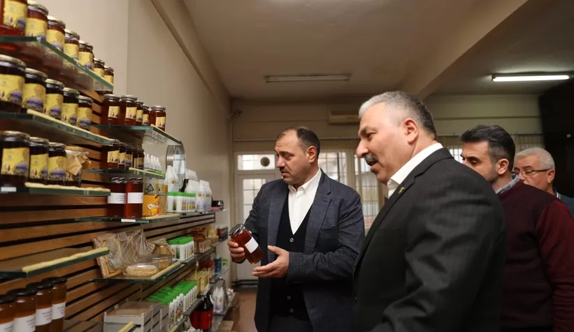 Vali Kaldırım Arıcılar Birliği'ni ziyaret etti
