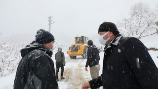 Vali Kaldırım, karla mücadele çalışmalarını inceledi