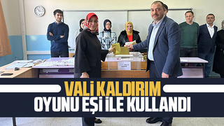 Vali Kaldırım oyunu kullandı