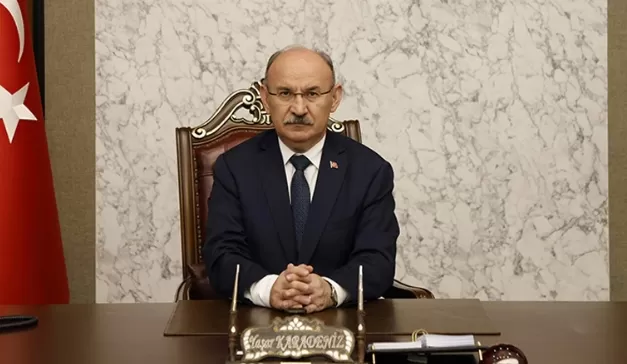 Vali Karadeniz'den Kadir Gecesi mesajı