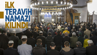 Vatandaşlar teravih için camileri doldurdu