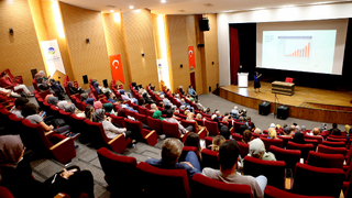 YADEM konferansları ‘Alzheimer’ konusuyla başladı