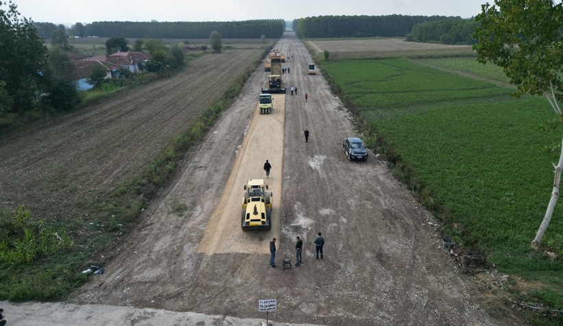 Yahyalı Bağlantı Yolu’nda asfalt hazırlığı