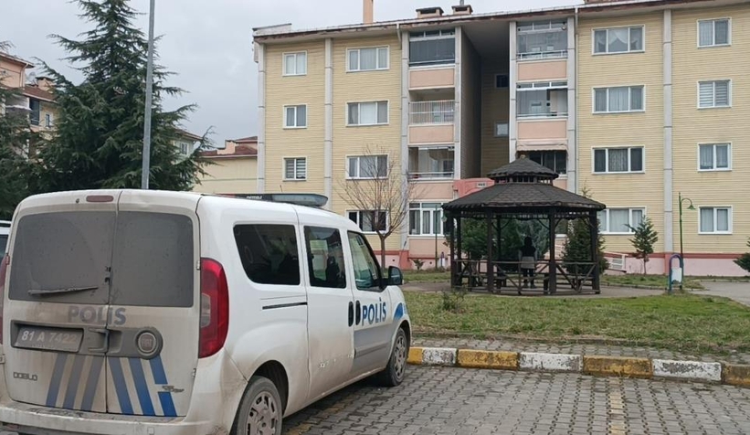 Yalnız yaşayan yaşlı adam evinde ölü bulundu