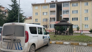 Yalnız yaşayan yaşlı adam evinde ölü bulundu