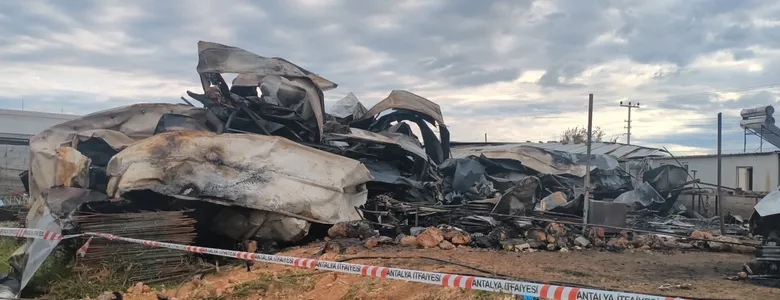 Yangın faciası hamile kadın ve 5 çocuğu öldü