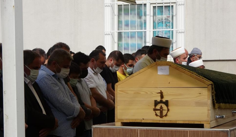 Yangında ölen ablasıyla aynı tabutu paylaştı