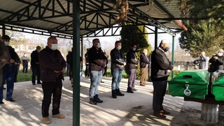 Yangında ölen baba ve kızına zor veda