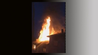 Yangını gören koştu