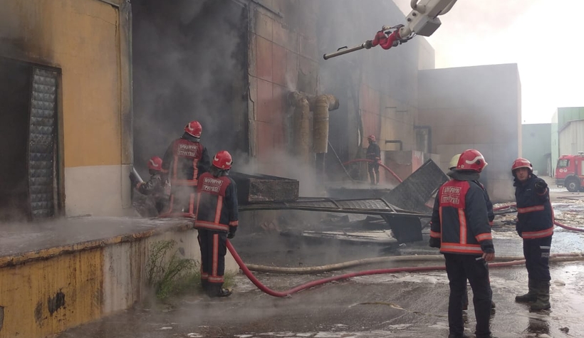 Yangının boyutu fotoğraflara yansıdı
