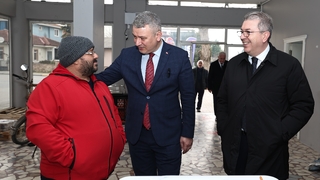 Yapacağımız hizmetler sevdamızın yansıması