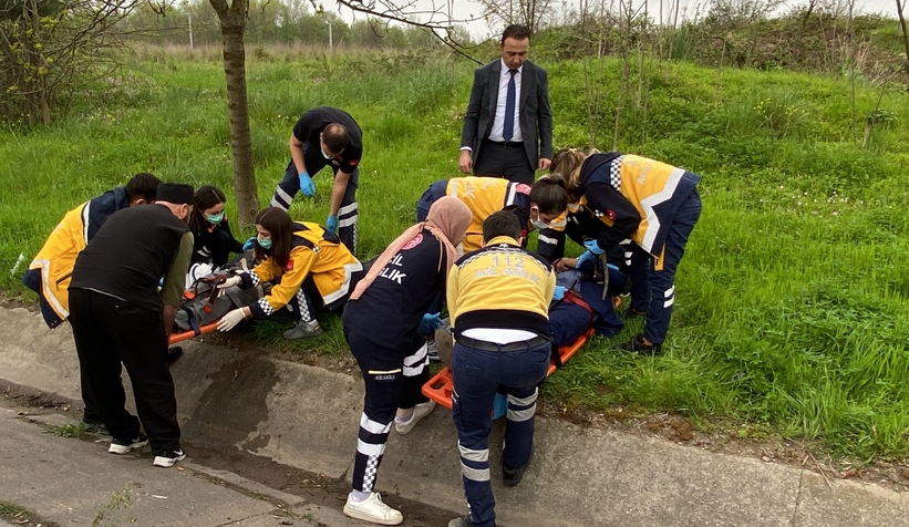 Yaralılara ilk müdahaleyi kazayı tesadüfen gören doktor yaptı