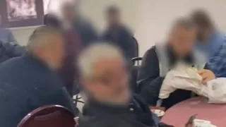 Yasağı deldiler, polis baskınında yakalandılar