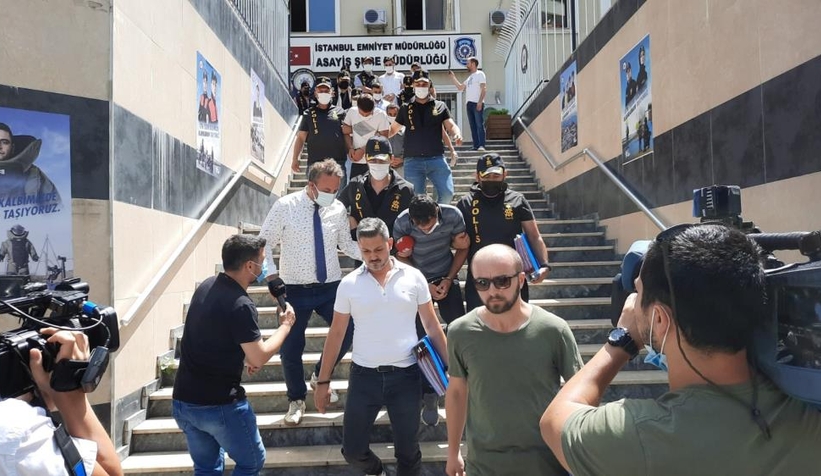 Yasak ilişki cinayeti, Polis cesedi arıyor