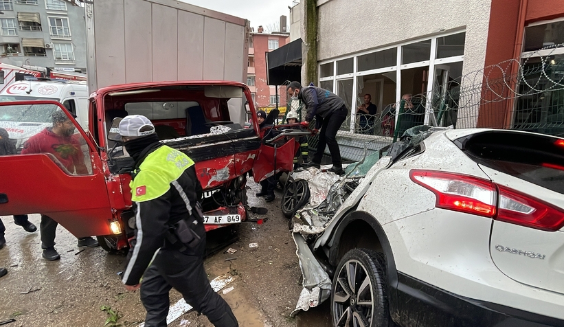 Yasak yolu kullanınca ortalık savaş alanına döndü