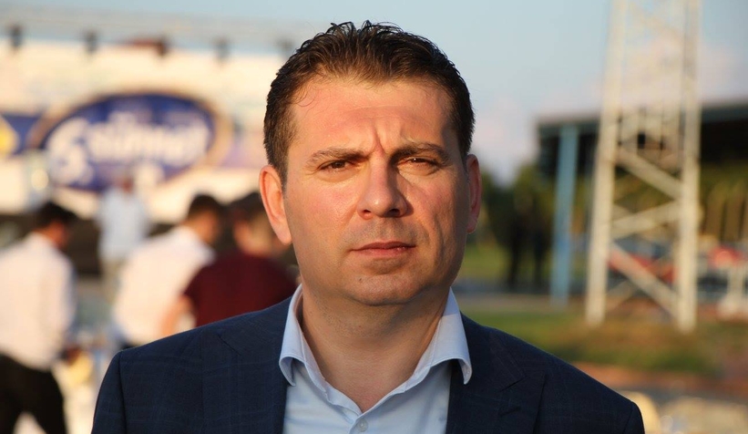 Yaşar Coşkun özel izinle annesinin cenazesine katıldı