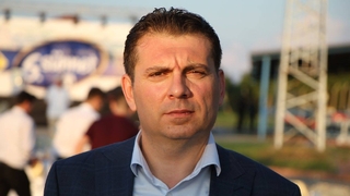 Yaşar Coşkun özel izinle annesinin cenazesine katıldı