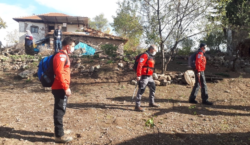 Yaşlı kadını arama çalışmaları sürüyor