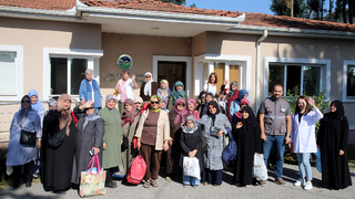 Yaşlılar Büyükşehir YADEM’le kısa bir tatile çıktı