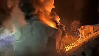 Yaylada ev alev alev yandı