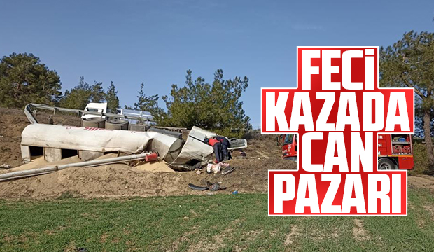 Yem yüktü tır kaza yaptı; Sürücü araçta sıkıştı