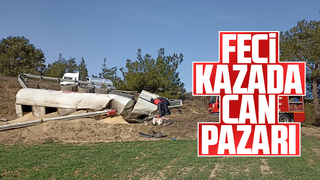 Yem yüktü tır kaza yaptı; Sürücü araçta sıkıştı