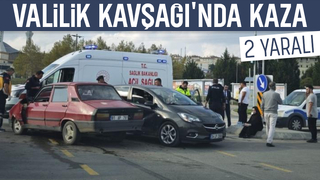 Yenikent'te kaza. 2 yaralı